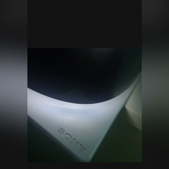 Ps5 450$ - Picture 2 of 5